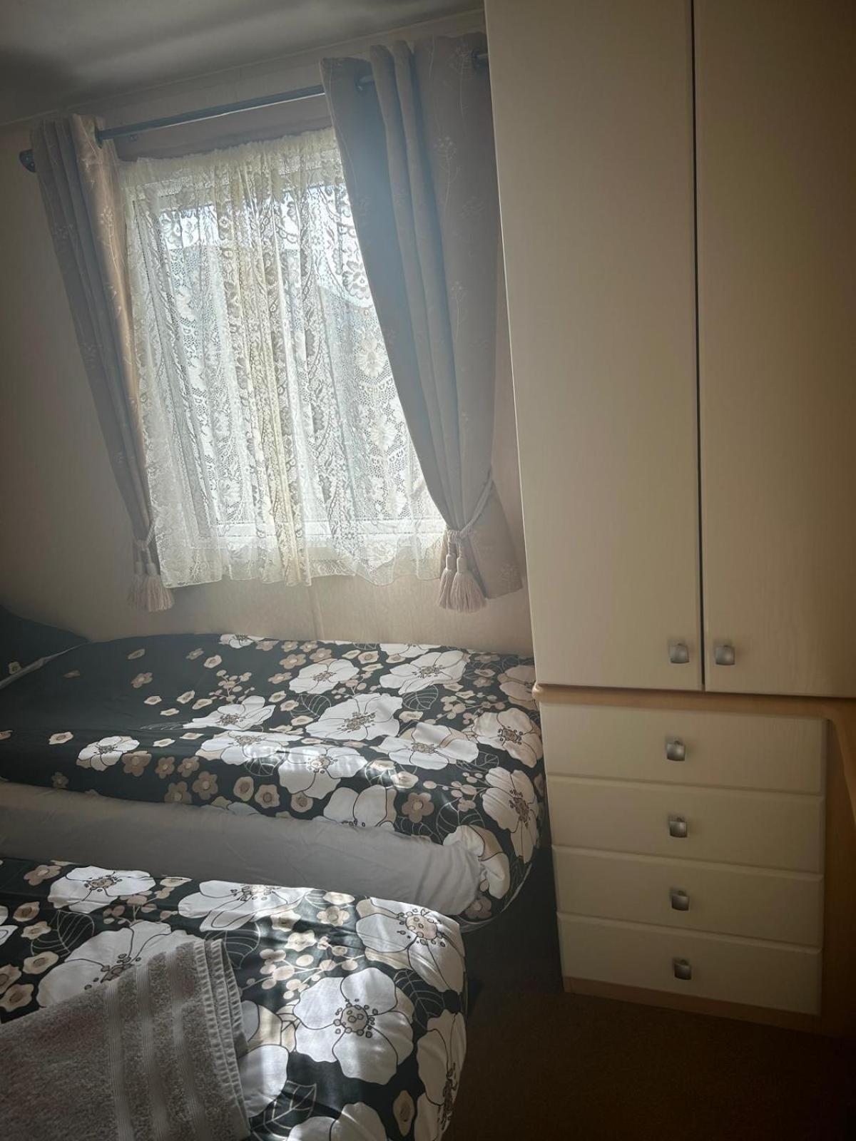 Bay 1 Hotel Kirkcolm Kültér fotó